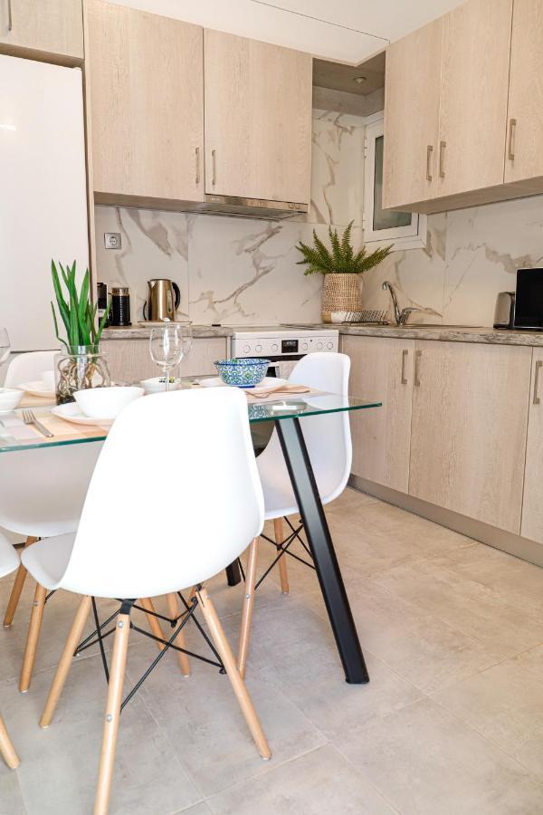 Newly Renovated Apartment 7 Min Walk From Acropolis Atény Exteriér fotografie