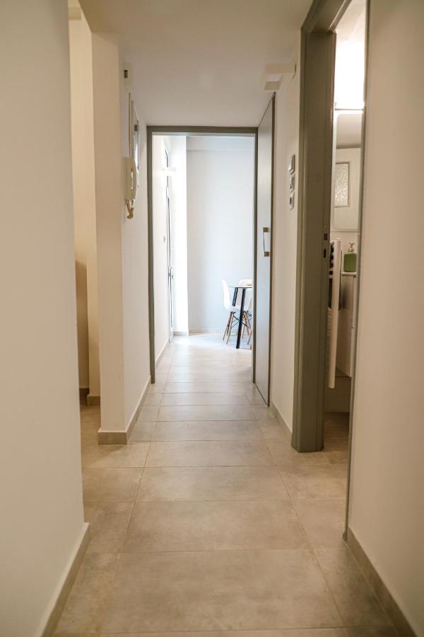 Newly Renovated Apartment 7 Min Walk From Acropolis Atény Exteriér fotografie